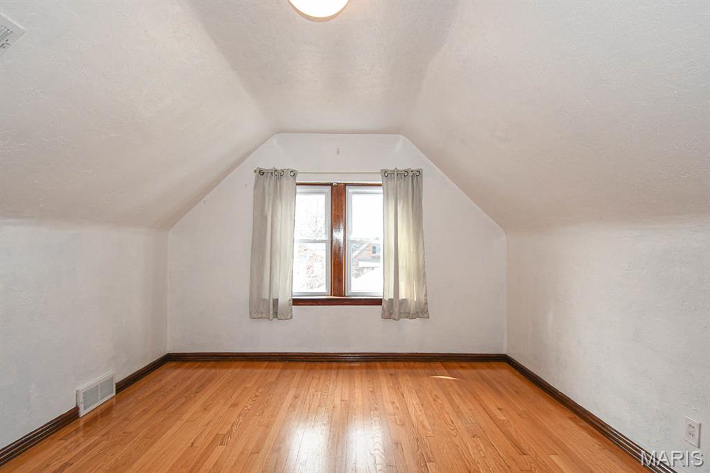 Twabrigs Add/Southhampton - Residential