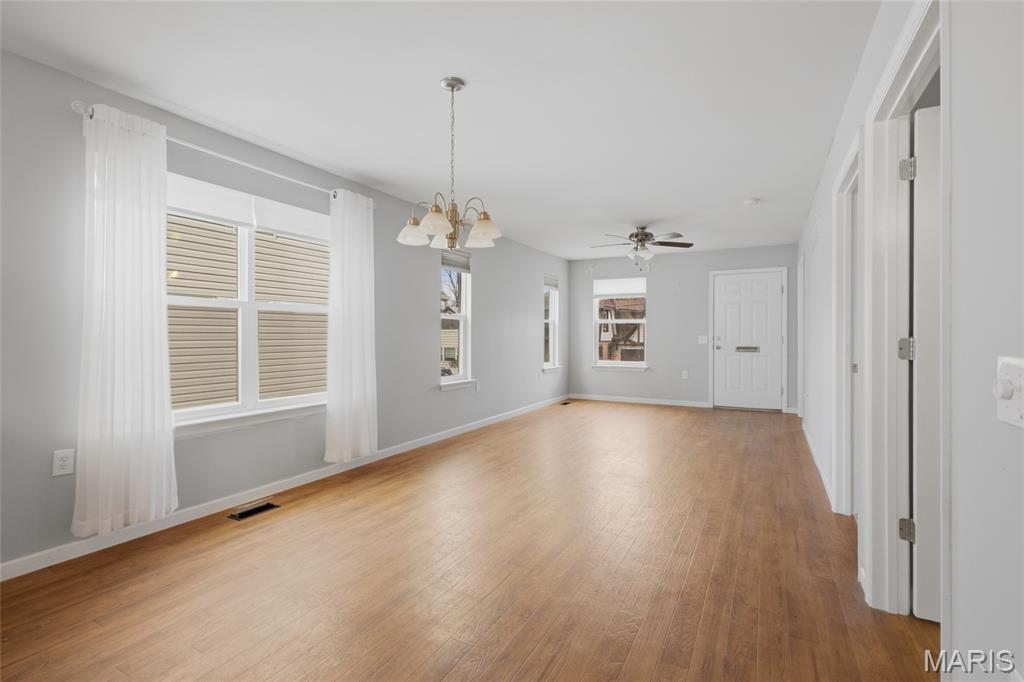 Smith Place At Linn - Residential