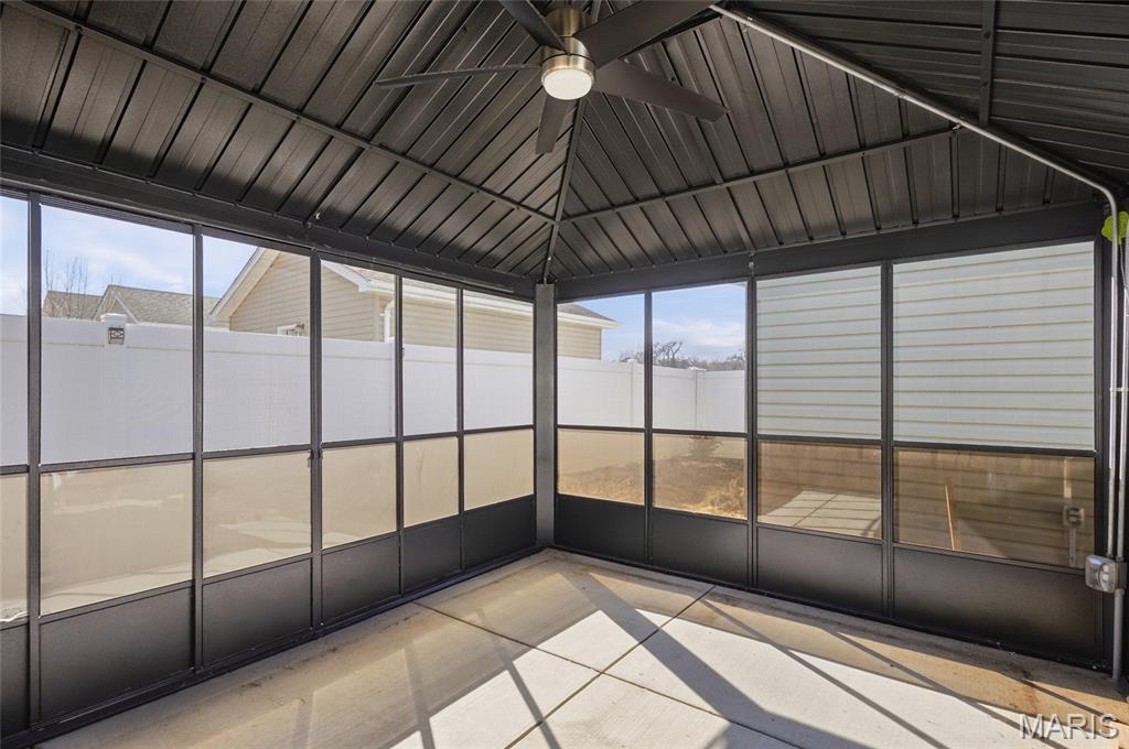 Smith Place At Linn - Residential