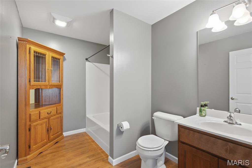 Smith Place At Linn - Residential