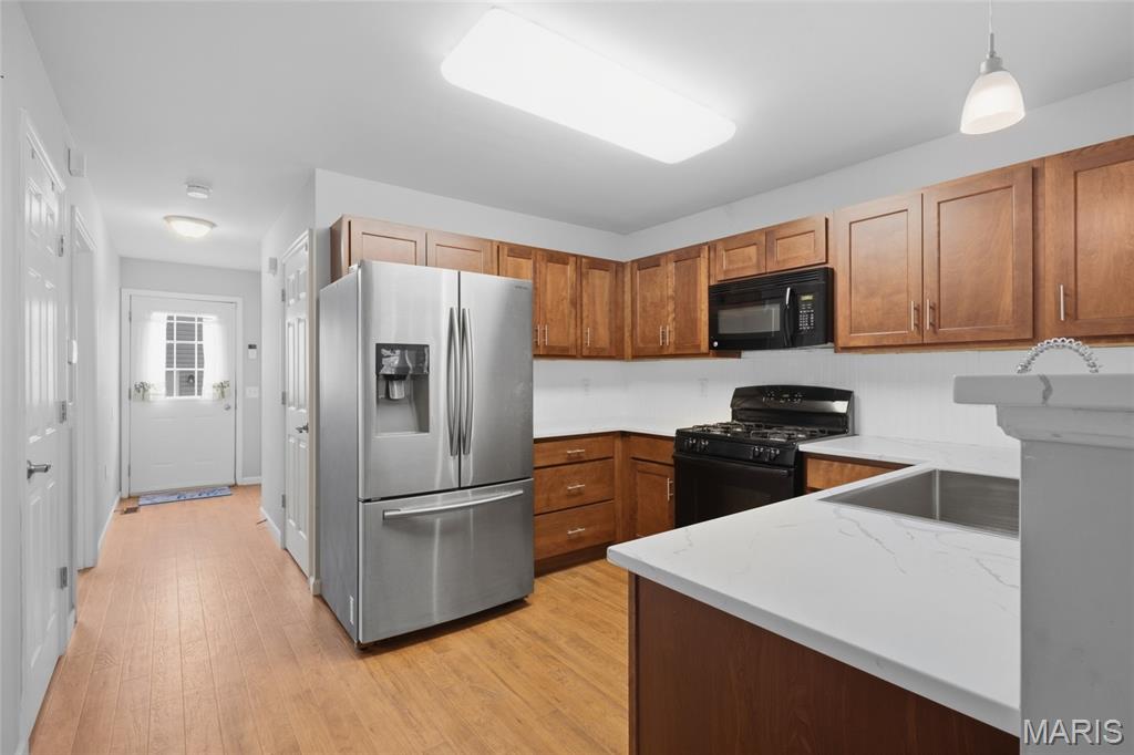 Smith Place At Linn - Residential