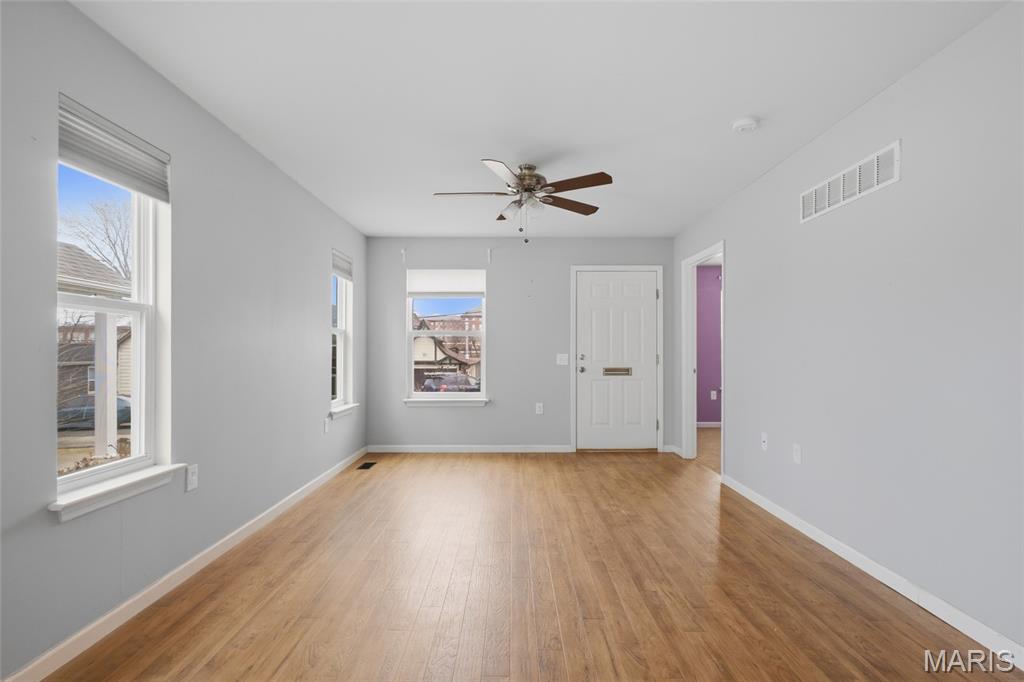 Smith Place At Linn - Residential