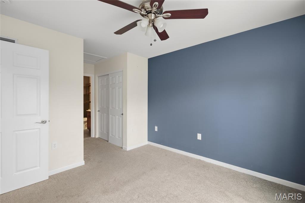 Smith Place At Linn - Residential