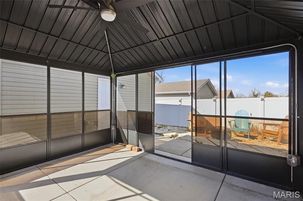 Smith Place At Linn - Residential