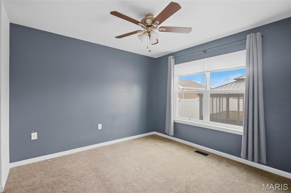 Smith Place At Linn - Residential