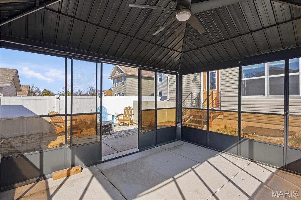 Smith Place At Linn - Residential