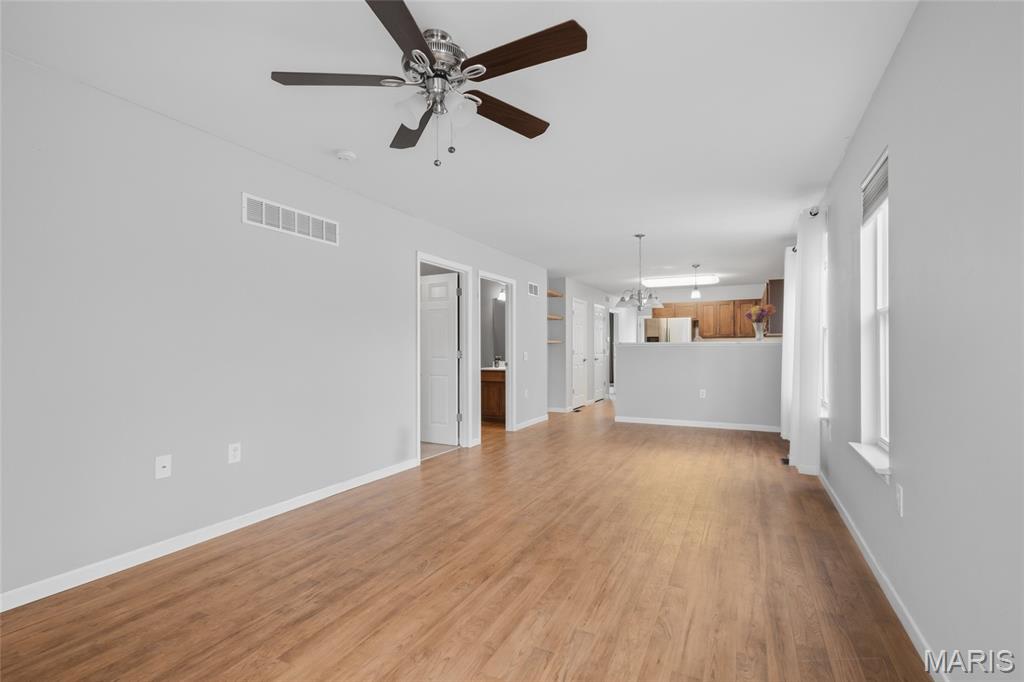 Smith Place At Linn - Residential