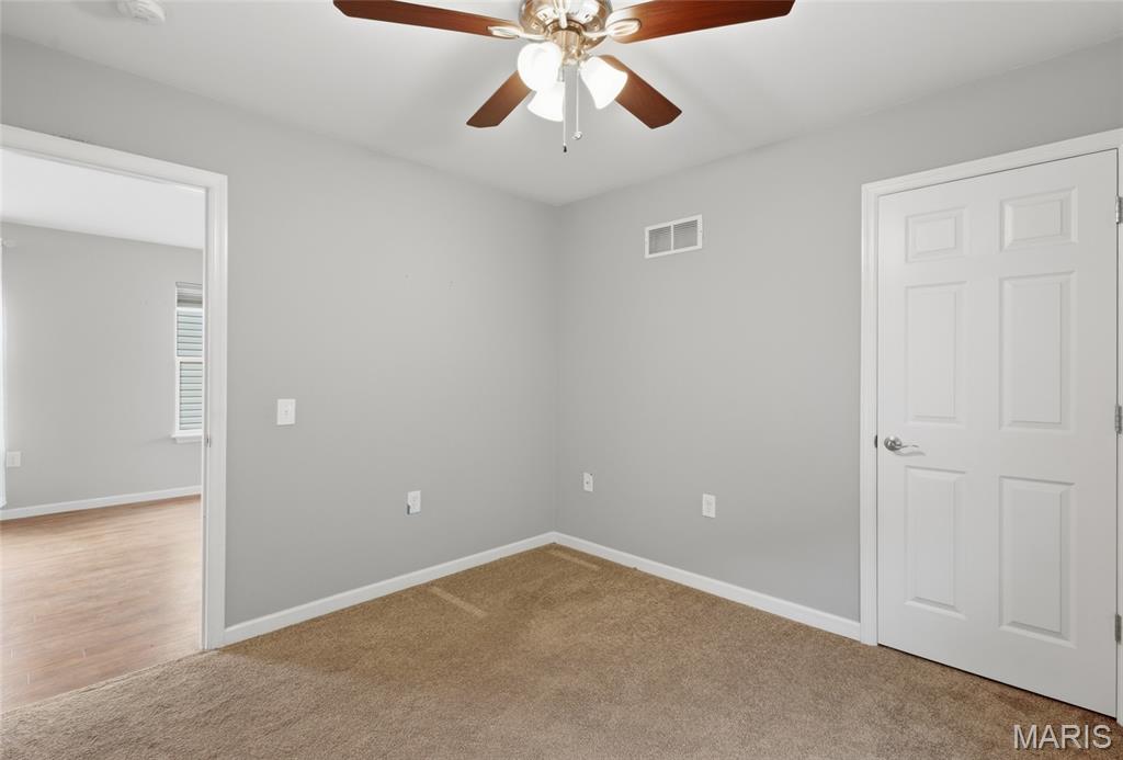 Smith Place At Linn - Residential