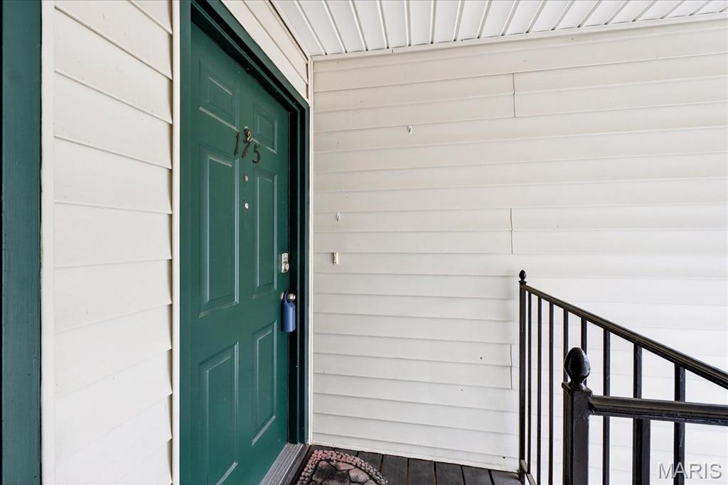 St Charles, Missouri 63304, United States, 1 Bedroom Bedrooms, ,1 BathroomBathrooms,Residential,Pending,249617