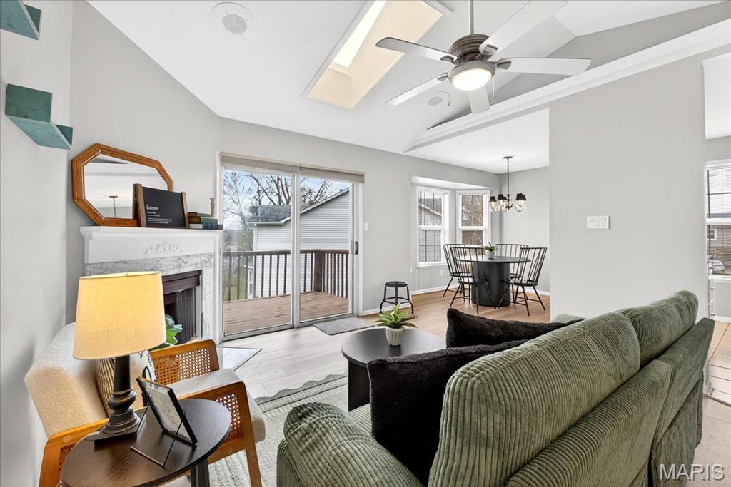 St Charles, Missouri 63304, United States, 1 Bedroom Bedrooms, ,1 BathroomBathrooms,Residential,Pending,249617