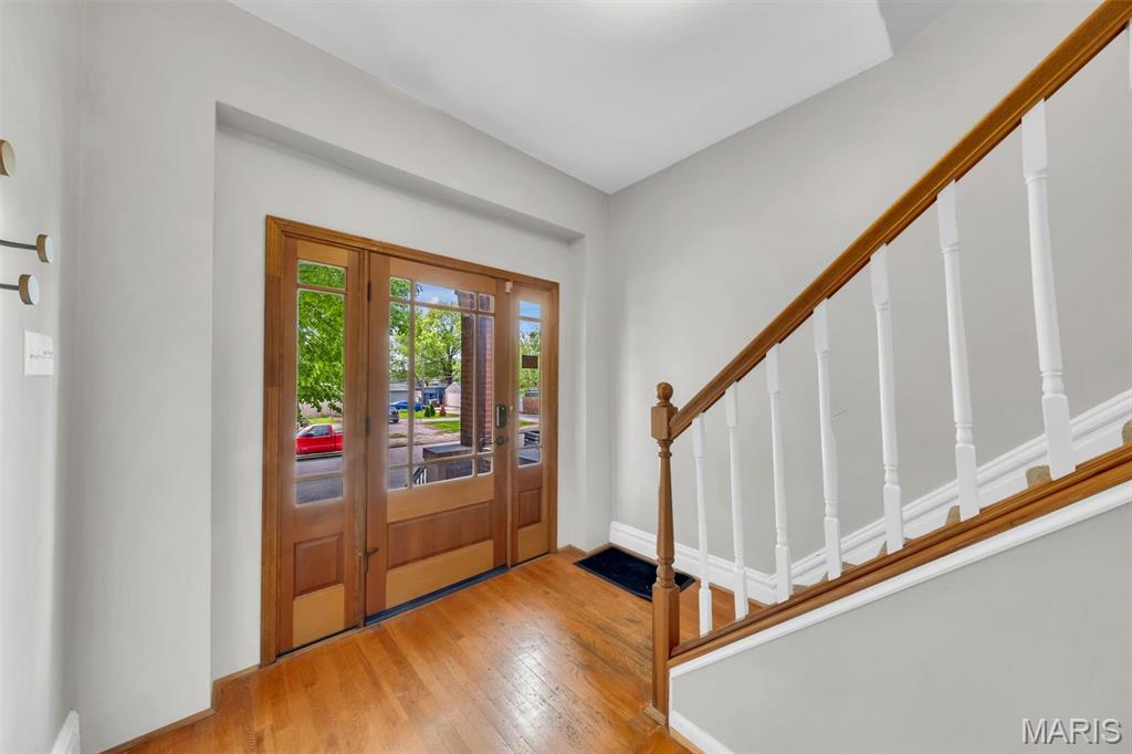 St Louis, Missouri 63118, United States, 4 Bedrooms Bedrooms, ,3 BathroomsBathrooms,Residential,Active,118973