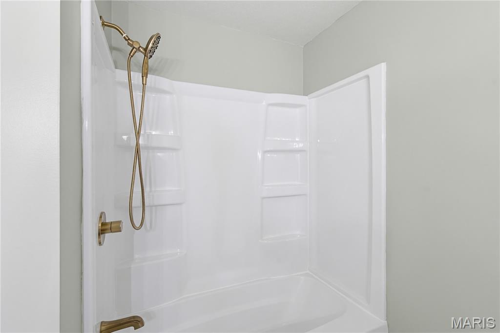 Hunter Acres West 4th Add - Residential
