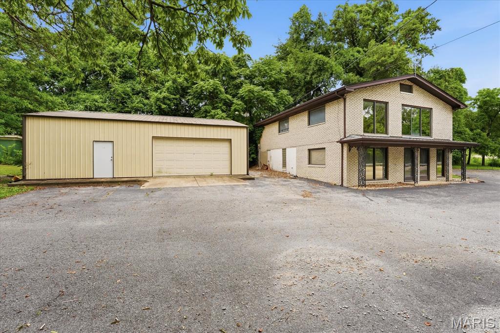 Photo 1 of 42 — 7100 Old Saint Louis Road, Belleville, IL 62223