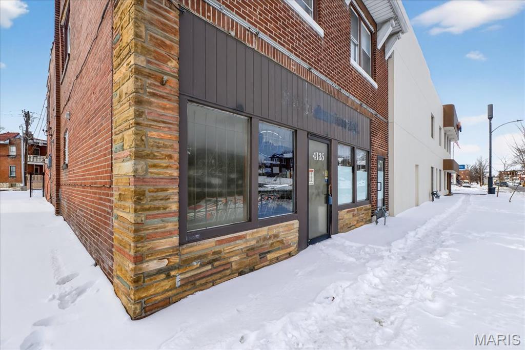 Grand Meramec Park Add - Commercial Sale