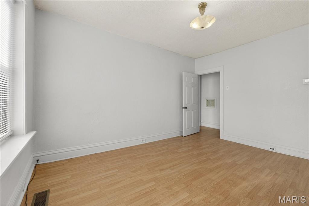 Grand Meramec Park Add - Commercial Sale