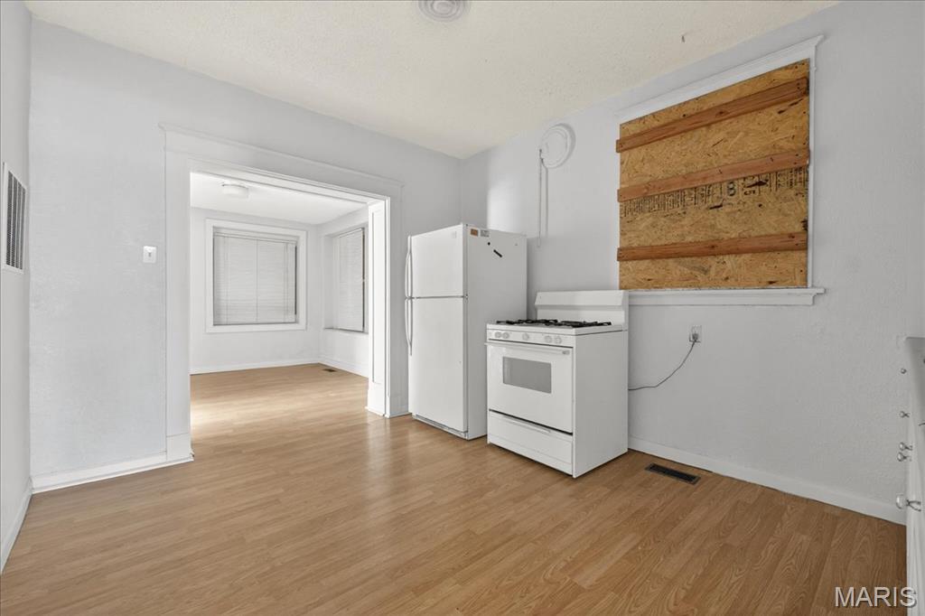 Grand Meramec Park Add - Commercial Sale