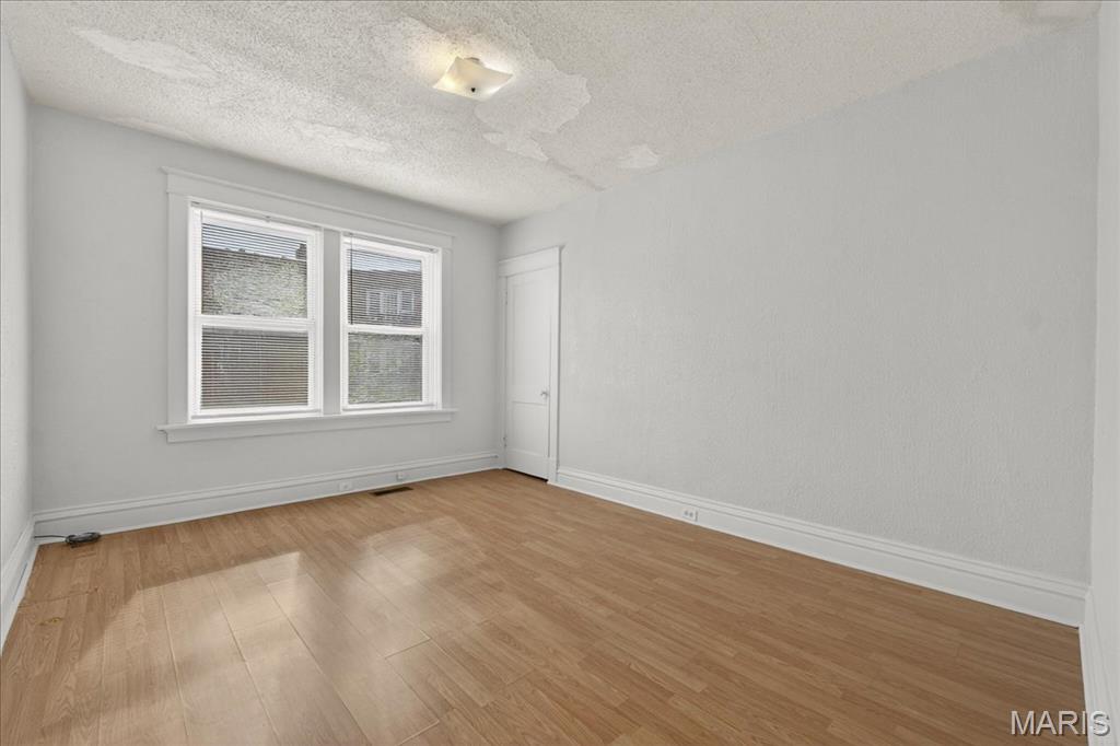 Grand Meramec Park Add - Commercial Sale