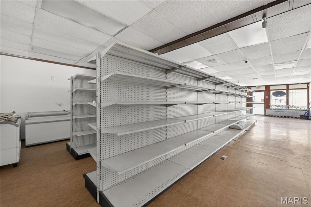 Grand Meramec Park Add - Commercial Sale