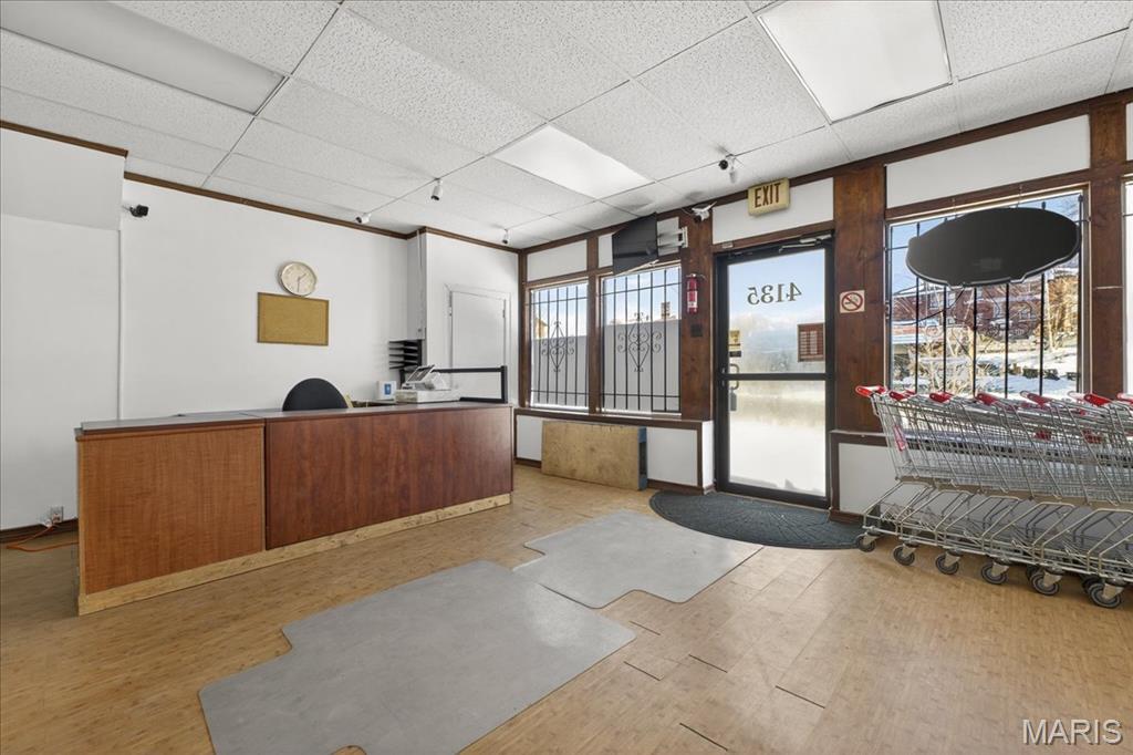 Grand Meramec Park Add - Commercial Sale