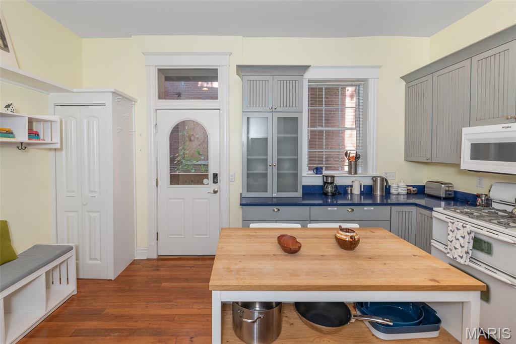 Nebraska Ave Twnhse Sub - Residential