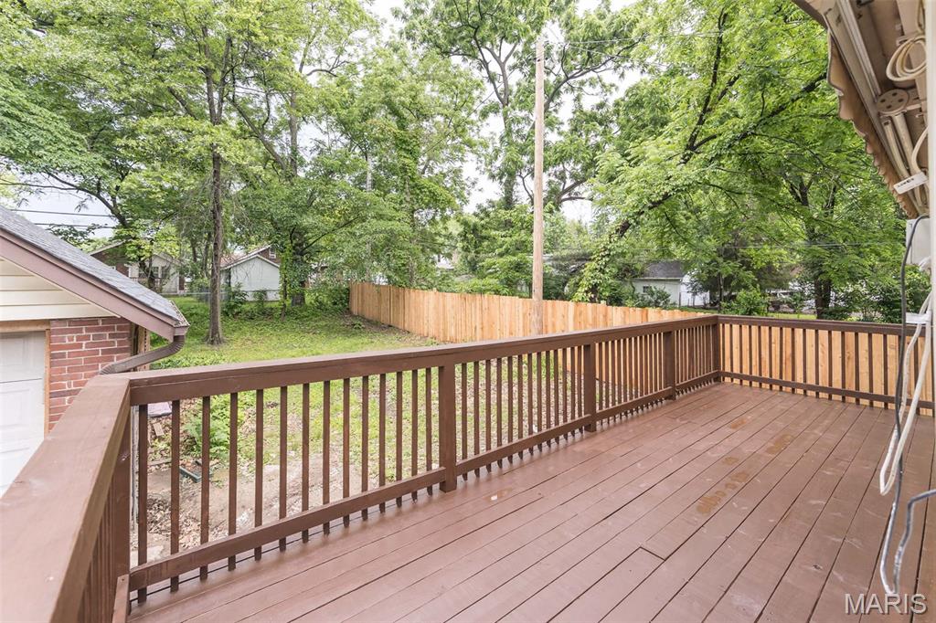 Laughlins Add To Sycamore Hills - Residential
