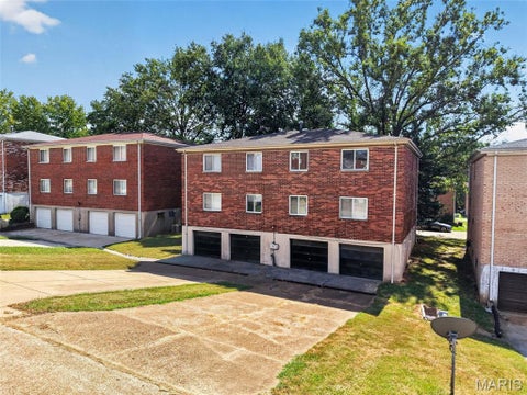 Tiny photo for 10031 Willdan Drive, St Louis, MO 63123 (MLS # 26059028)