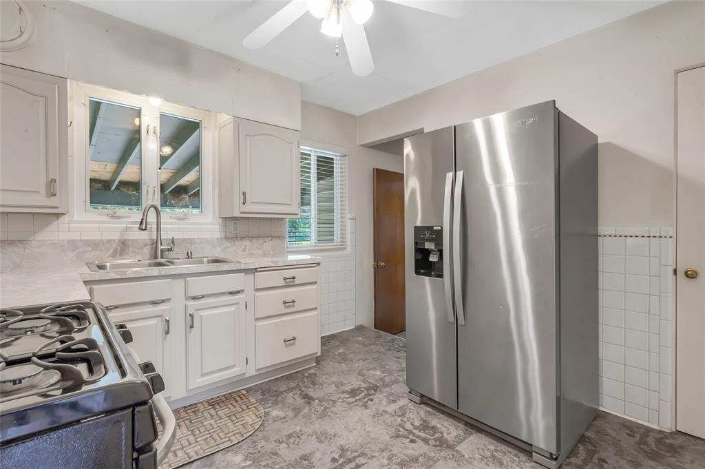 Affton, Missouri 63123, United States, 2 Bedrooms Bedrooms, ,2 BathroomsBathrooms,Residential,Pending,138822