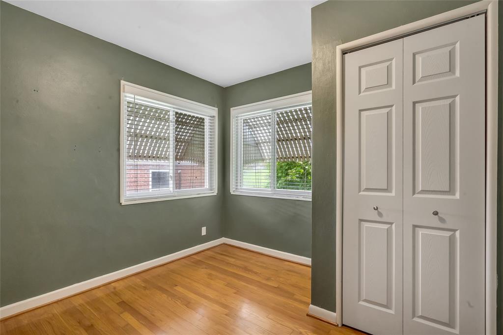 Affton, Missouri 63123, United States, 2 Bedrooms Bedrooms, ,2 BathroomsBathrooms,Residential,Pending,138822