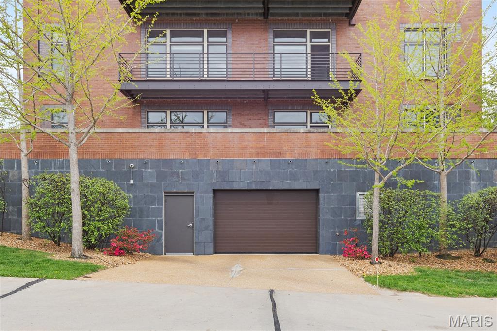 6615 Alamo Condo - Residential