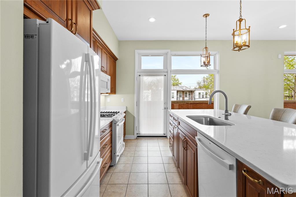 6615 Alamo Condo - Residential