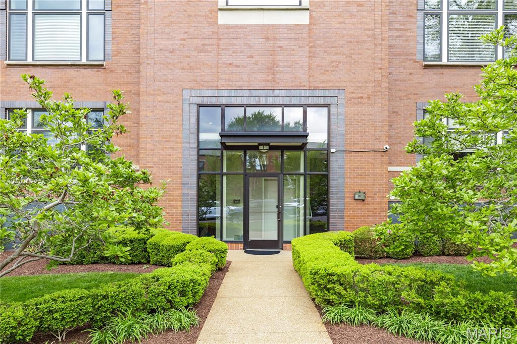 6615 Alamo Condo - Residential