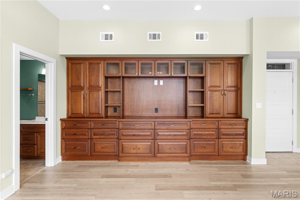 6615 Alamo Condo - Residential