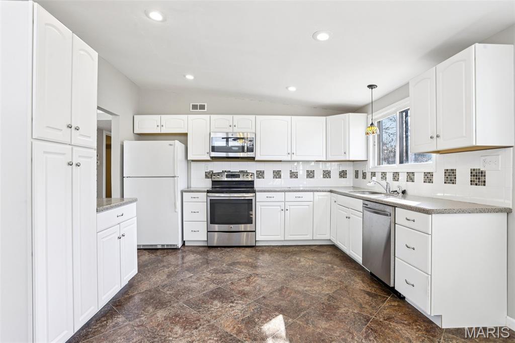 Robinwood 4 - Residential