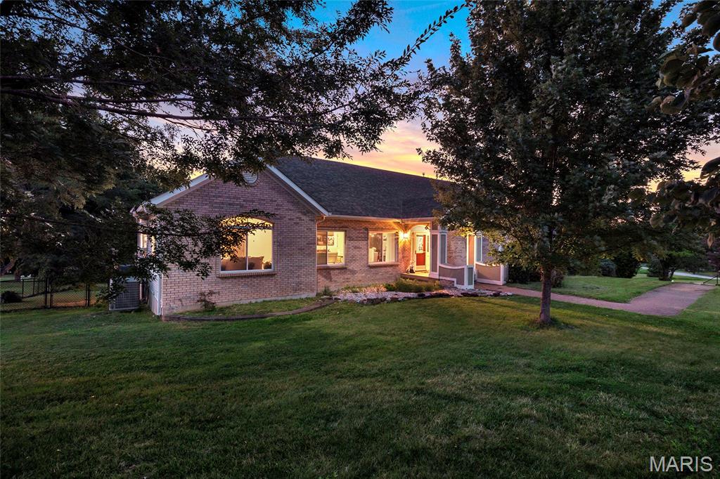 Photo of 5541 Blackberry Lane, Unincorporated, MO 63090 (MLS # 26051179)
