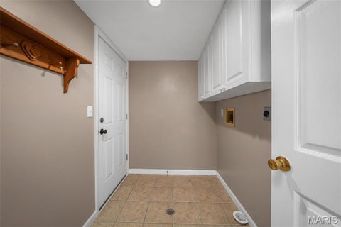 Tiny photo for 557 Pioneer Drive, St Peters, MO 63376 (MLS # 26068983)