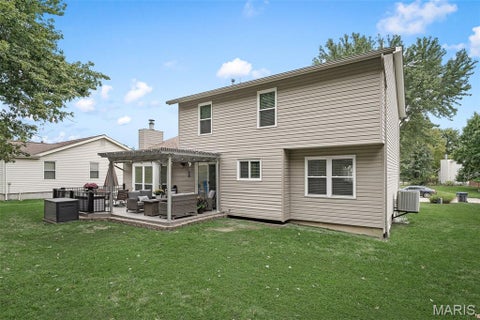 Tiny photo for 557 Pioneer Drive, St Peters, MO 63376 (MLS # 26068983)