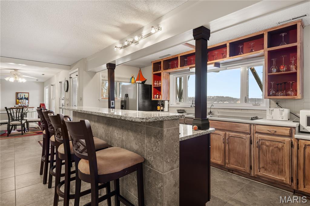 Arrowhead Beach Club Sub - Residential