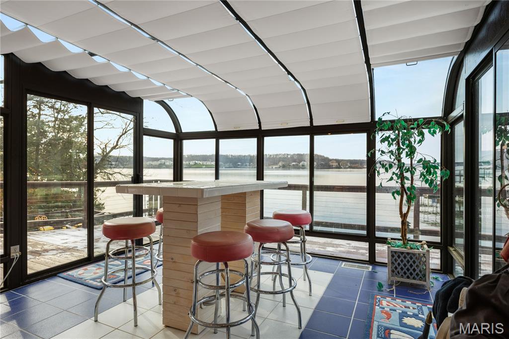 Arrowhead Beach Club Sub - Residential