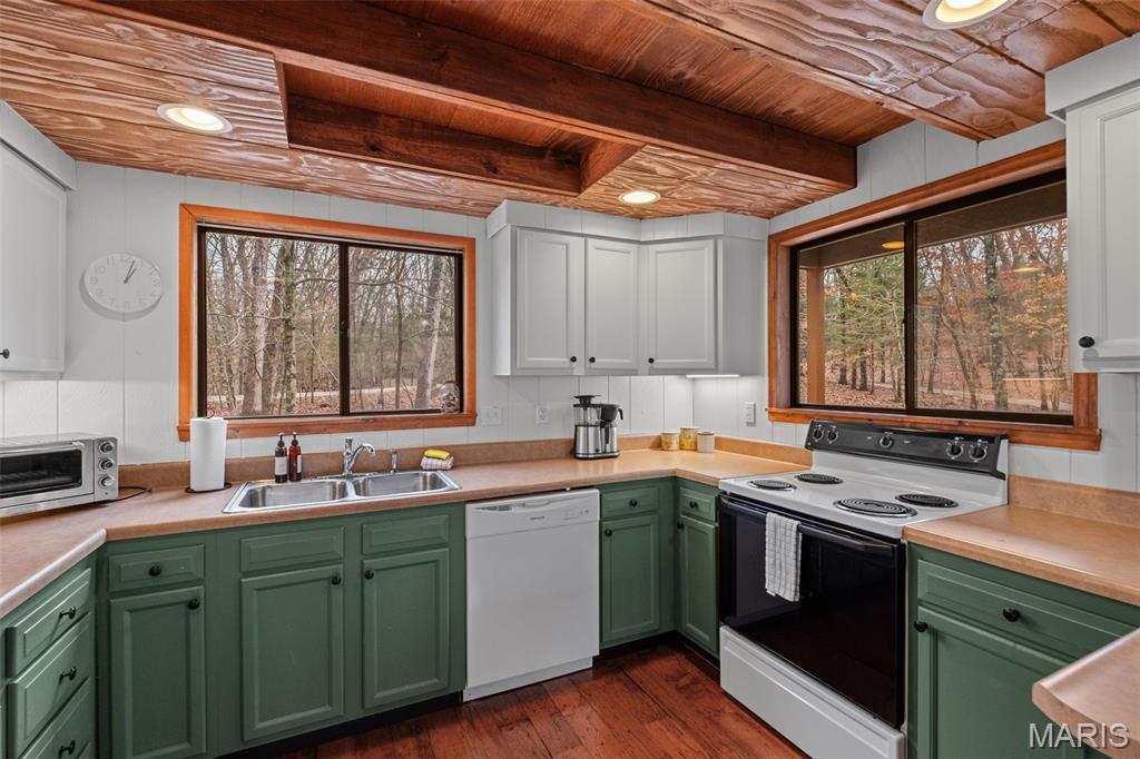 1203 Whitetail Point Drive