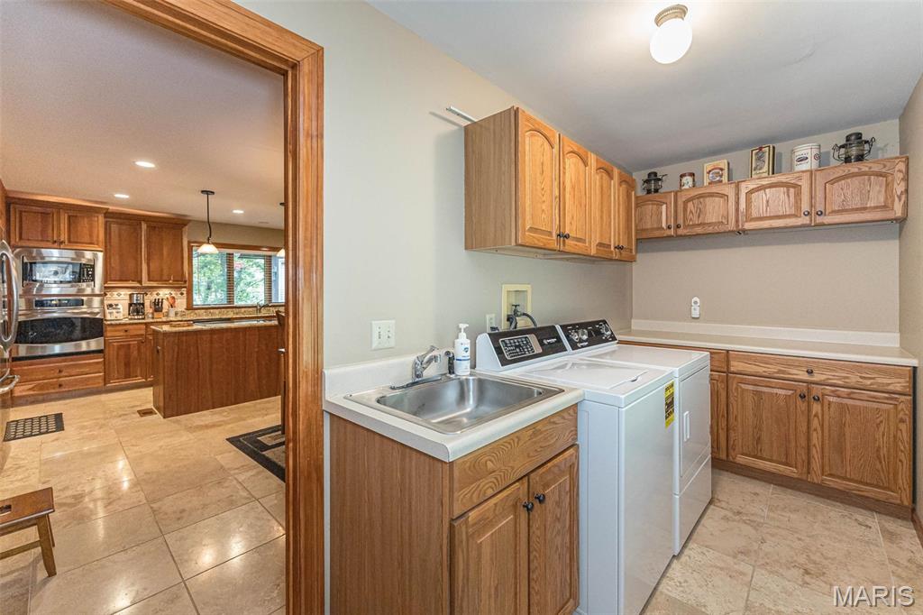 Country Oaks - Residential