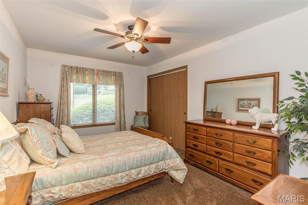 Country Oaks - Residential