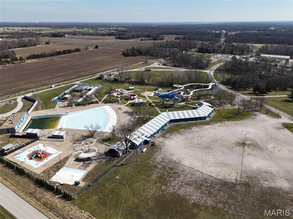 Pine lake Village - Residential