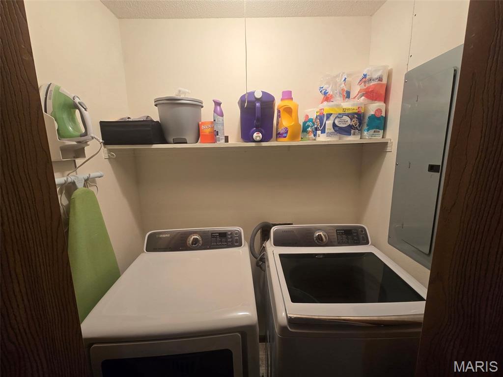 Pine lake Village - Residential