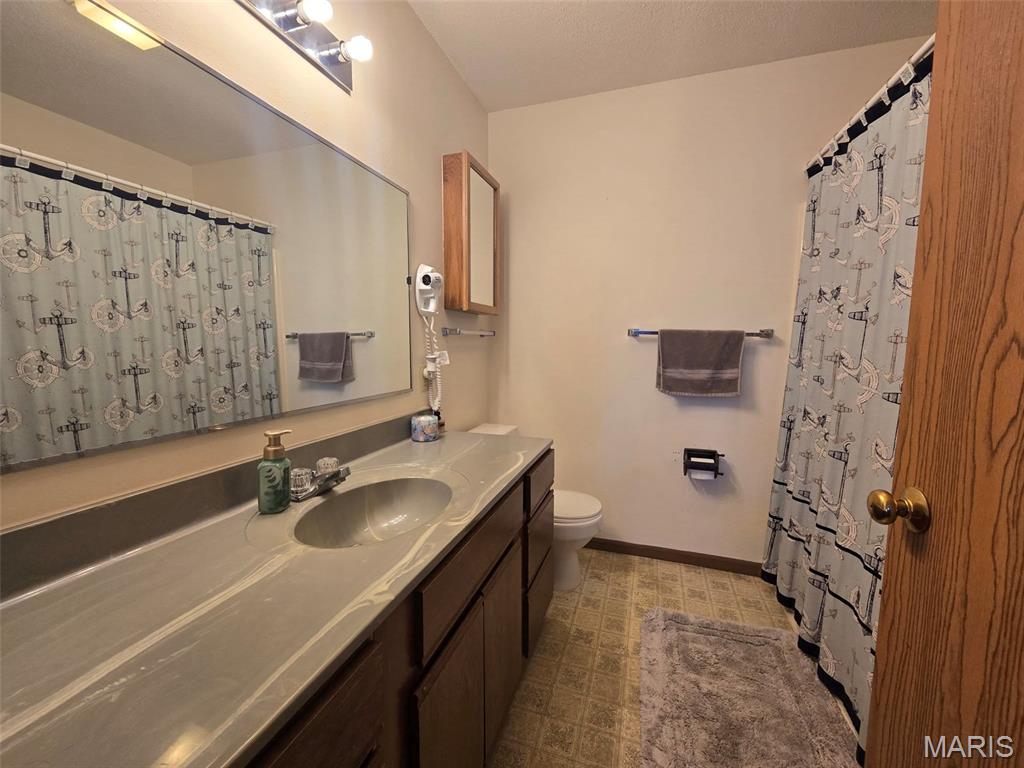 Pine lake Village - Residential