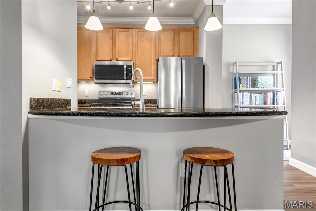 McKnight Crossing At Tilles Park - Residential