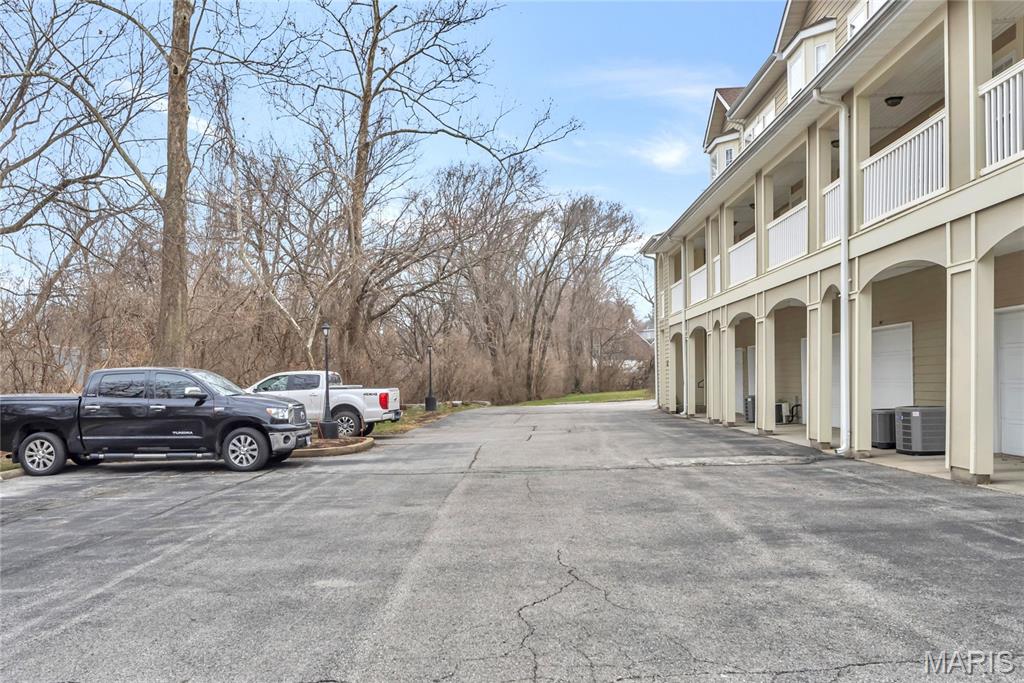 McKnight Crossing At Tilles Park - Residential