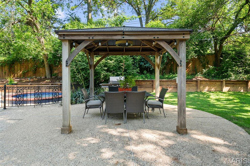 Countryshire Place - Residential