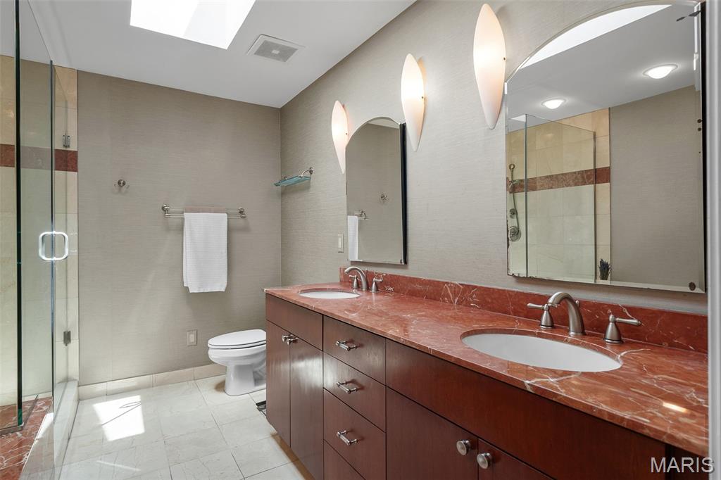 Countryshire Place - Residential