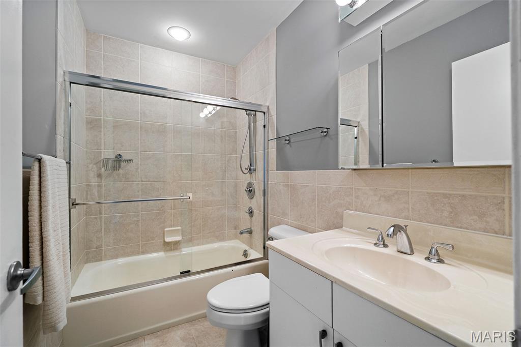 Countryshire Place - Residential