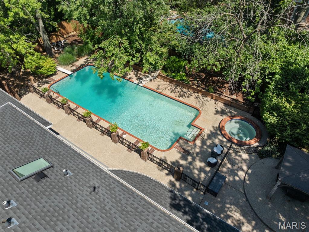 Countryshire Place - Residential